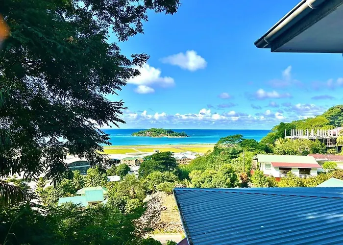 Villea Frangipani 2br Floor Near Airport * Pointe La Rue