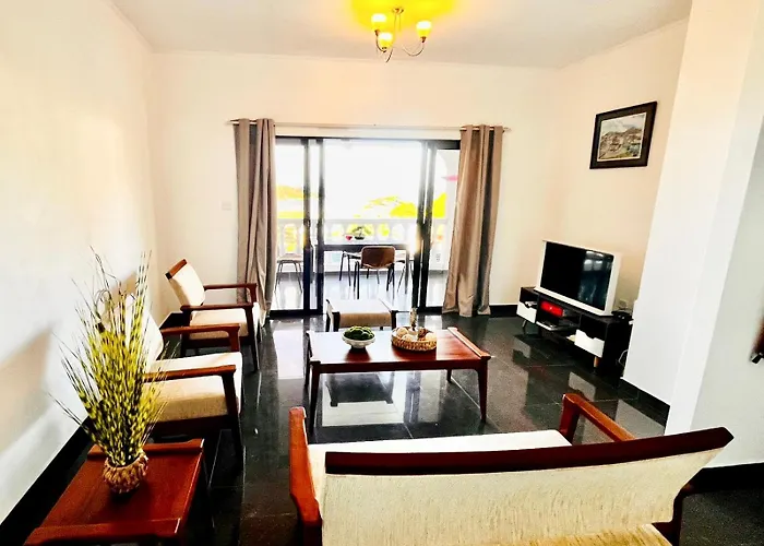 Villea Frangipani 2br Floor Near Airport Pointe La Rue